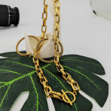 Collar de pulseras chapado en oro de 18 quilates con revestimiento de acero de titanio de color sólido de estilo clásico