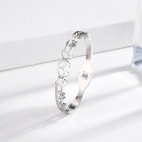 Brazalete de diamantes de imitación con incrustaciones de acero titanio y mariposa de estilo simple