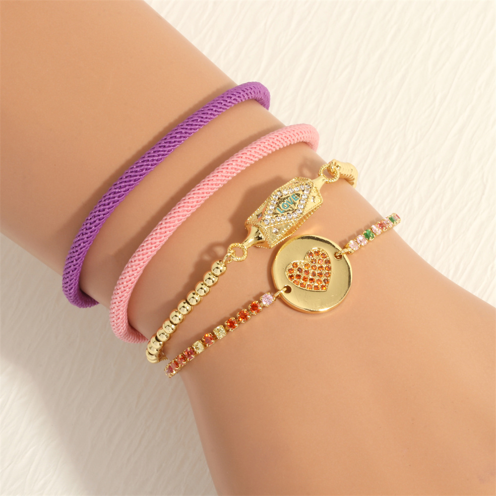 Pulseras chapadas en oro de 18K con incrustaciones de esmalte de cobre con forma de corazón y letra de estilo simple informal