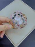 Brazalete de perlas de diamantes de imitación con incrustaciones de acero de titanio irregular exagerado elegante