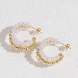 Pendientes chapados en oro de 14K con incrustaciones asimétricas redondas en forma de U, elegantes y lujosos, de estilo clásico, con circonita y perlas de cobre, 1 par