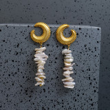 1 par de pendientes colgantes chapados en oro de 18 quilates con incrustaciones de cobre geométricas retro y perlas de agua dulce