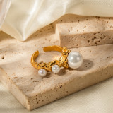 Anillo abierto chapado en oro de 18 quilates con perlas de concha irregulares de acero inoxidable irregulares de estilo coreano de estilo simple
