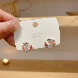 Pendientes con incrustaciones de perlas y circonitas ahuecados de cobre con forma de flor en forma de corazón a la moda, 1 par