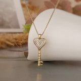 Aogu Collar con colgante de llave de circón chapado en oro y cobre ligero de interés especial, cadena de clavícula personalizada simple para mujer