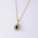 Colgante de collar de circonio de cobre con gotas de agua de estilo simple retro a granel