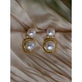 1 par de pendientes colgantes de perlas de cobre con incrustaciones redondas de estilo simple
