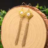1 par de pendientes colgantes chapados en oro de 18 quilates con incrustaciones geométricas elegantes y perlas de cobre