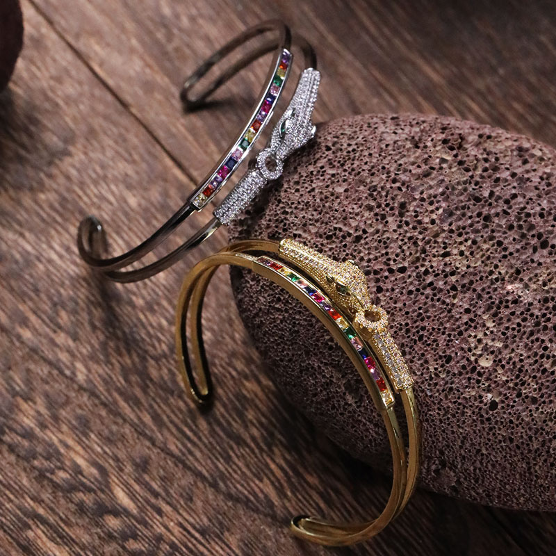 Brazalete de circón con incrustaciones de cobre geométrico de estilo clásico de estilo simple elegante
