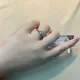 Anillos chapados en oro blanco con incrustaciones de cobre redondas de estilo simple y dulce