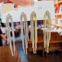 Pendientes colgantes de diamantes de imitación de cobre con incrustaciones de borlas de rombos elegantes para mujer de 1 pieza