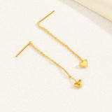 1 par de líneas de oreja chapadas en oro de 18 quilates con forma de corazón romántico estilo IG