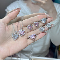 [Lote de una pieza] conjunto de colgante de gemas de colores de lujo europeo y americano, collar elegante de corazón para clavícula, pendientes con anillo