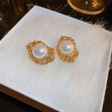 1 par de pendientes de resina de perlas artificiales con incrustaciones de cobre y flores en forma de corazón redondo Retro