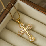 Collar con colgante chapado en oro de 18 quilates con incrustaciones de cobre y cruz de amor brillante