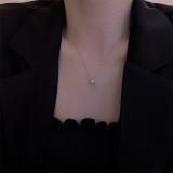 Collar con colgante de diamantes de imitación de perlas artificiales con incrustaciones de cobre geométrico de estilo simple