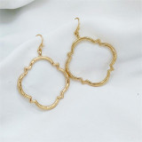 1 par de ganchos para la oreja chapados en oro y cobre chapados irregulares geométricos de estilo Simple