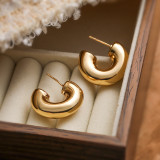 1 par de pendientes chapados en oro de 18 quilates con revestimiento geométrico de estilo sencillo