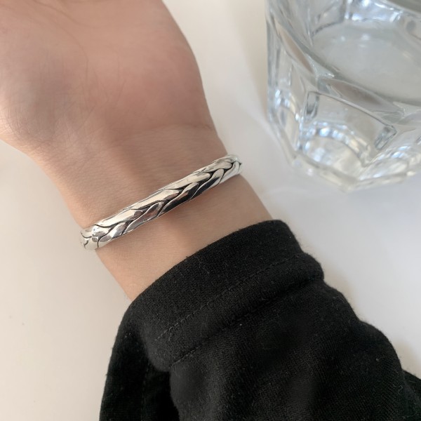 Brazalete chapado en plata con revestimiento de cobre de color sólido de estilo simple