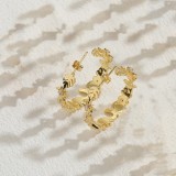 Pendientes chapados en oro de 14K con incrustaciones de estrella y hoja de estilo clásico, elegantes y lujosos, 1 pieza