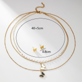 Collar de pendientes chapado en oro de 18 quilates con revestimiento de acero inoxidable y mariposa de estilo moderno y elegante estilo IG