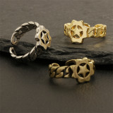 Cadenas de color sólido de pentagrama de estilo simple retro con estampado de anillos abiertos chapados en oro de 18 quilates con revestimiento de cobre