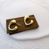 1 par de aretes de cobre con letras de estilo simple