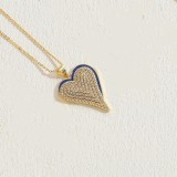 El oro clásico lujoso elegante del cobre 14K de la forma del corazón plateó el collar pendiente del Zircon a granel