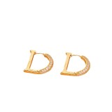 1 par de pendientes de circón de cobre con incrustaciones de letras chapadas en ropa de calle de estilo sencillo