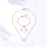 Conjunto de 3 piezas de collar y pulsera con tachuelas de mariposa de oro de 18 quilates galvanizado de acero inoxidable simple a la moda