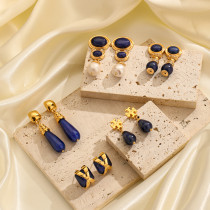 1 par de pendientes colgantes chapados en oro de 18K con gema de lapislázuli de cobre con incrustaciones de perlas ovaladas de estilo británico de estilo clásico