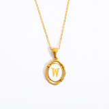 Collar chapado en oro con revestimiento de acero y titanio con letra Lady Commute