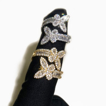 Anillos de diamantes de imitación con incrustaciones de cobre de mariposa de estilo simple