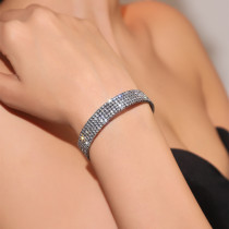 Brazaletes chapados en plata con diamantes de imitación con incrustaciones de acero de titanio de Color sólido de Streetwear