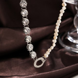 Collar chapado en plata con circonita y perlas de agua dulce con incrustaciones de cobre redondo de estilo simple