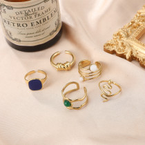 Anillos abiertos chapados en oro de 18 quilates con incrustaciones de acero inoxidable y serpiente estilo romano