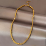 Collar de pulseras chapado en oro de 18 quilates con revestimiento de acero de titanio de color sólido de estilo simple