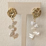 Pendientes de perlas barrocas Nuevo Chen Shuting Cuñada loca Mismo estilo Elegante estilo metálico Pendientes dorados de alta calidad