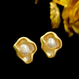 1 par de pendientes de perlas de cobre con incrustaciones irregulares de estilo Simple estilo IG
