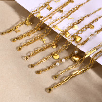 Pulseras chapadas en oro de 18 quilates con perlas en capas de acero inoxidable y mariposa de estilo simple