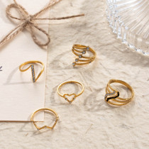 Anillos de diamantes de imitación chapados en oro de 18K de acero inoxidable con forma de corazón geométrico en forma de V estilo Simple estilo IG a granel