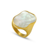Anillo de dedo pulsera de acero de titanio chapado en oro 18 hecho a mano único con forma especial de concha de mar blanca