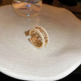 Anillo abierto de perlas de agua dulce de cristal artificial con incrustaciones de cobre y flores de estilo japonés