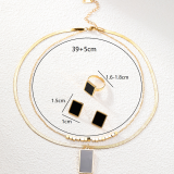 Conjunto de joyería chapado en oro de 18 quilates con incrustaciones de plástico de acero inoxidable rectangular de estilo moderno estilo IG