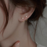 1 par de aretes de circonio de cobre con incrustaciones en forma de C de estilo simple