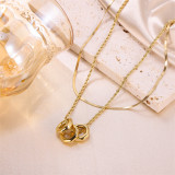 Collar chapado en oro de 18 quilates con revestimiento de acero inoxidable y luna y estrella de estilo simple