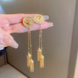 1 par de pendientes colgantes de circonita con perlas artificiales chapadas en cobre con forma de corazón y lazo de flor a la moda