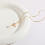 1 pieza de collar con colgante chapado en oro de 14K con incrustaciones de perlas de cobre y mariposa de estrella de estilo coreano