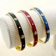 Casual Commute Star Brazalete chapado en oro con incrustaciones de esmalte y acero inoxidable