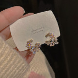 Pendientes con incrustaciones de cobre y perlas artificiales, flor dulce, circón, 1 par